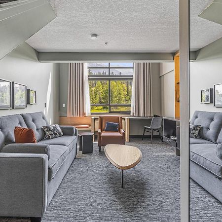 Mtn House By Basecamp Hotel Canmore Luaran gambar