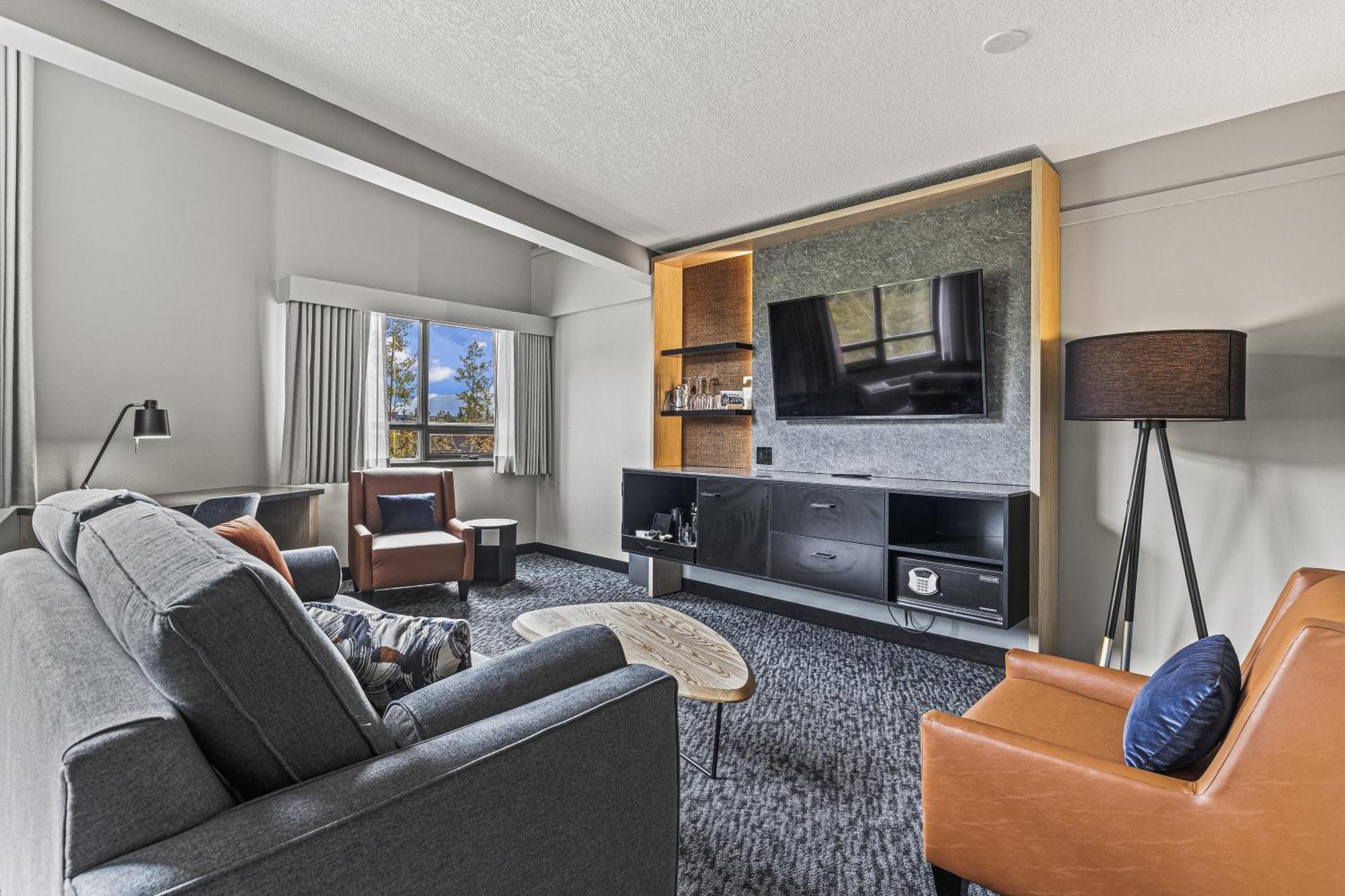 Mtn House By Basecamp Hotel Canmore Luaran gambar